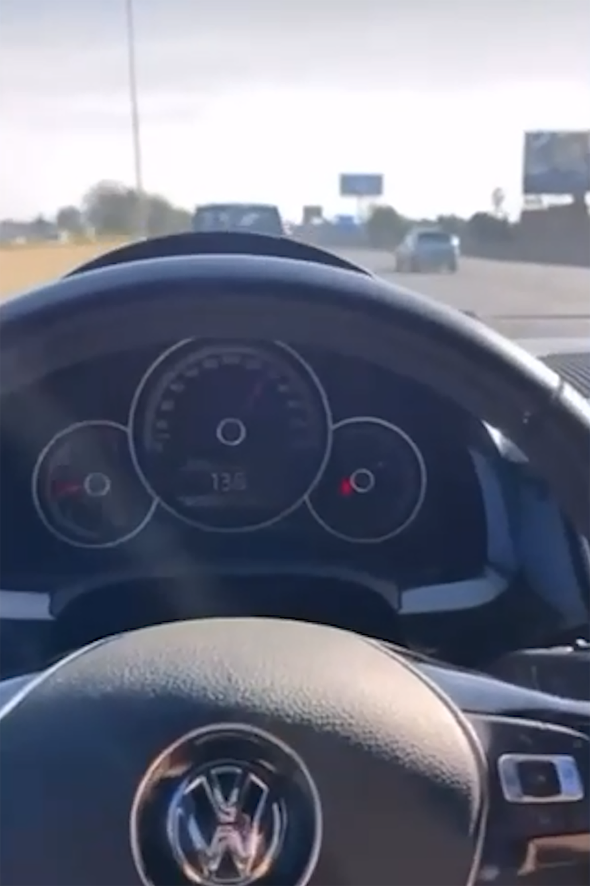 La medida de la ANSV se basó en infracciones graves y no está relacionada con la agresión sufrida por Agustina durante la discusión con el jubilado