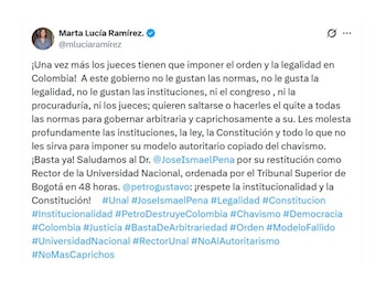 Con este mensaje en sus