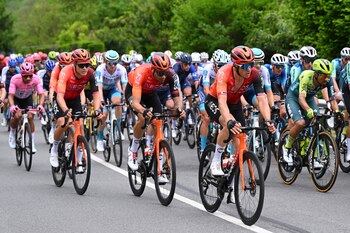 Daniel Felipe Martínez defendiendo su