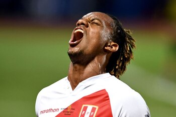La temporada con Hilal terminó para André Carrillo debido a su lesión a la rodilla.