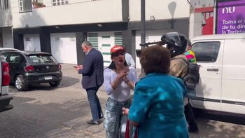 confrontación Sandra Cuevas foto: Captura