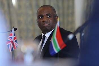 El ministro de relaciones exteriores