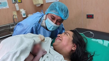 Nace Alaia en Navidad: Essalud