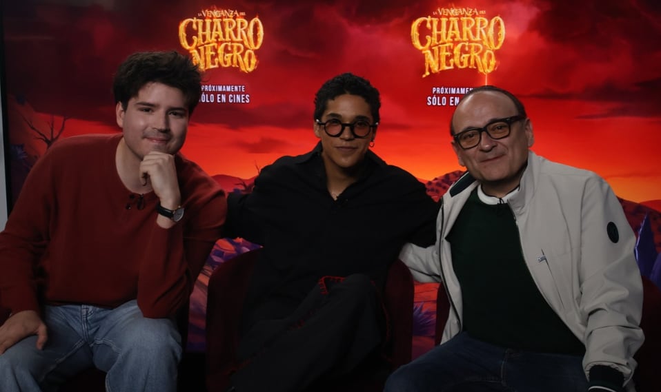 Emilio Treviño da voz a Nando, Benny Emmanuel interpreta a Leo y Lalo España vuelve como Evaristo en La venganza del Charro Negro. ( Selene Joselyn Miranda Lara)