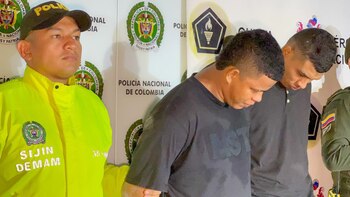 Acribillan de doce disparos a