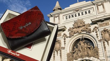 Las costosas billeteras que regalaron