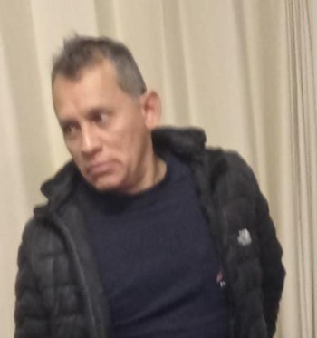 Sujeto cuenta con antecedentes por