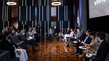 Ayer reunión del ministro Matías