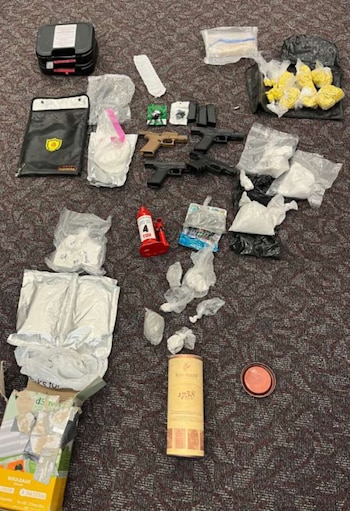 La orden de arresto se