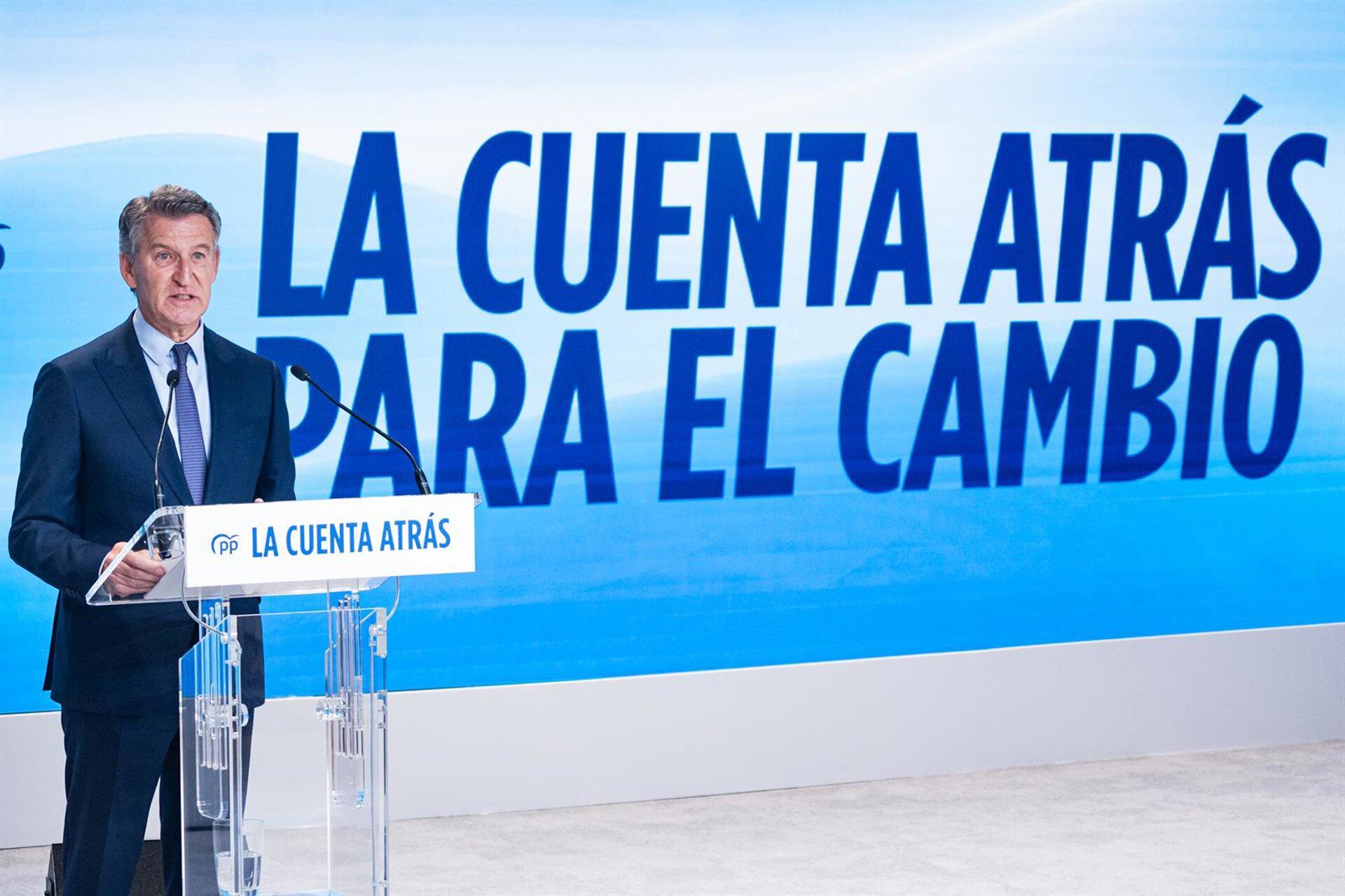 Feijóo critica la gestión de Sánchez y anticipa un panorama electoral complicado