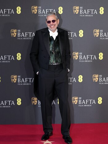 Jeff Goldblum usó un moño