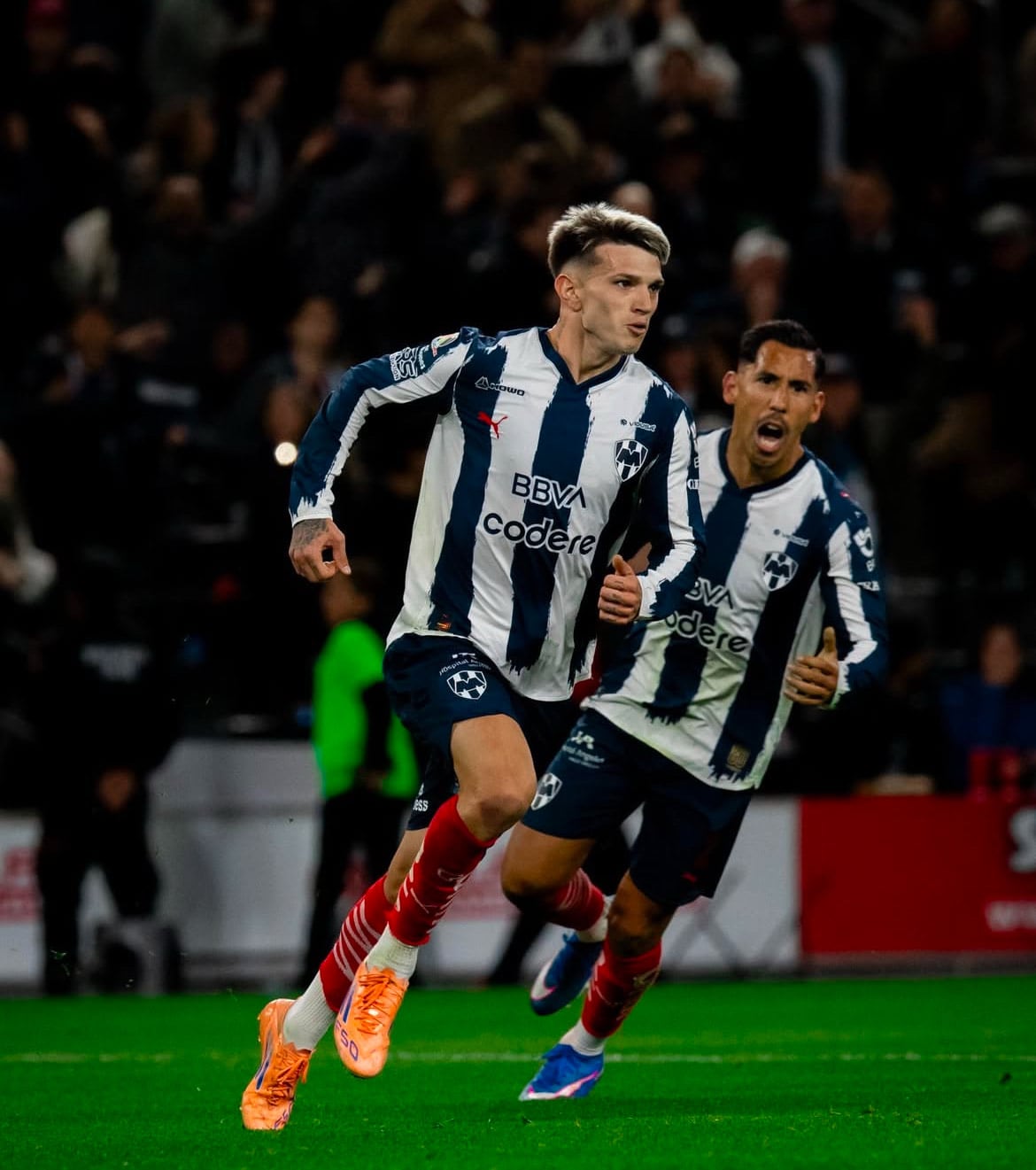 El refuerzo fue el principal protagonista de la noche (Instagram: @rayados)