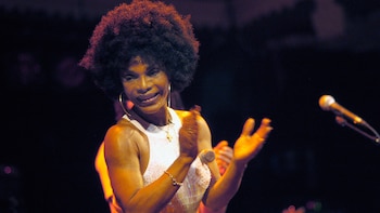 Elza Soares en 2004 (Frans