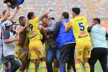 Carlos Stein celebró con mucha