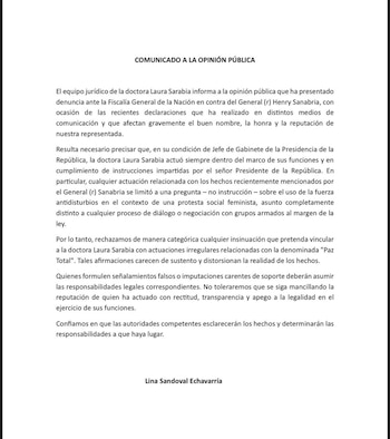 El equipo jurídico de Laura Sarabia anunció que presentó una denuncia ante la Fiscalía General de la Nación contra el general (r) Henry Sanabria por “las recientes declaraciones que ha realizado en distintos medios de comunicación y que afectan gravemente el buen nombre, la honra y la reputación” de la funcionaria - crédito Lina Sandoval Echavarría