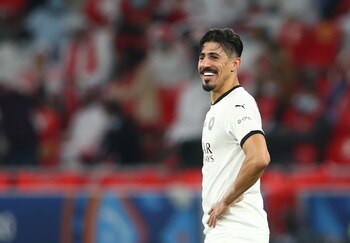 El argelino ya habría sido contactado por el FC Barcelona (Reuters)