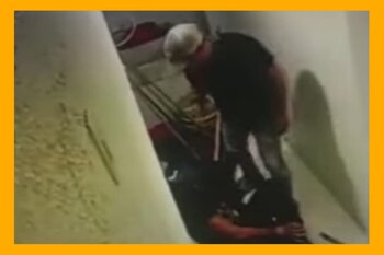 Gritaban por ayuda mientras les