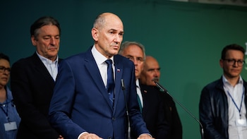 El ultraconservador Janez Jansa se convierte en primer ministro tras lograr mandato para formar Gobierno
