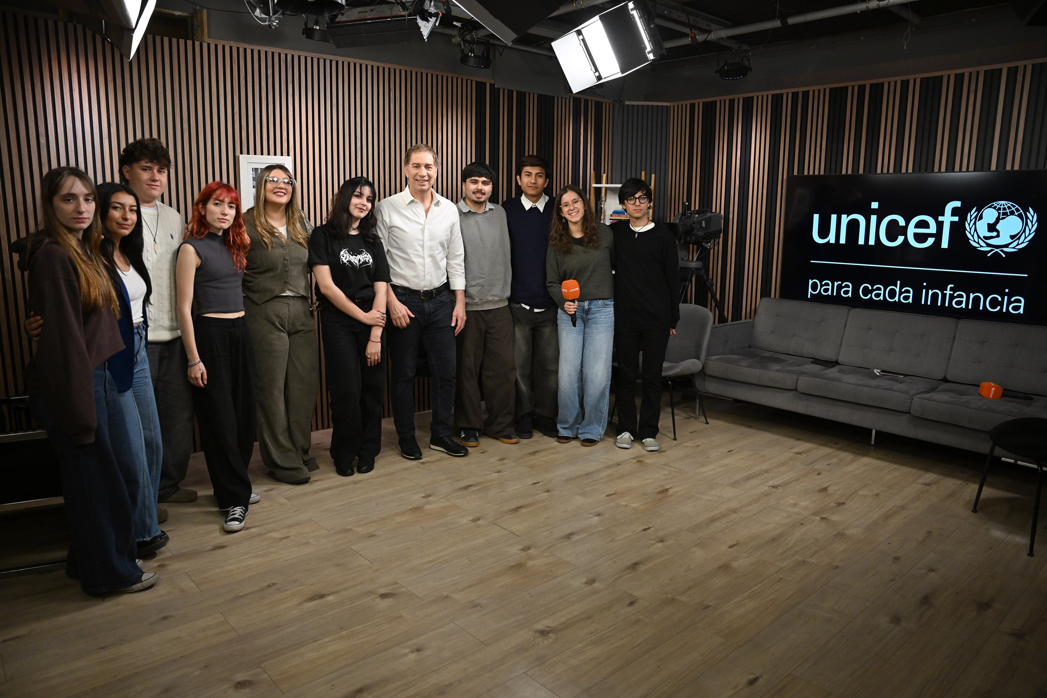 Santilli participó del ciclo La Entrevista Informal, que en esta edición contó con el apoyo de UNICEF