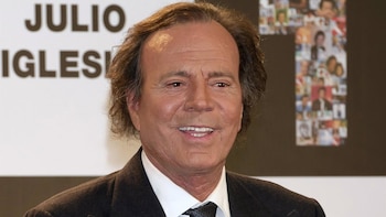 Julio Iglesias se pronuncia tras