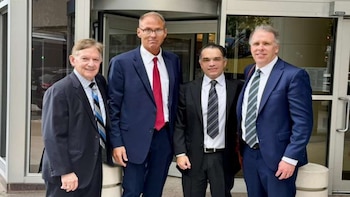 El caso contra el empresario mexicano se derrumbó en una corte de Estados Unidos luego de que errores en la traducción de mensajes clave debilitaran las pruebas de sobornos ligados a contratos en Pemex.