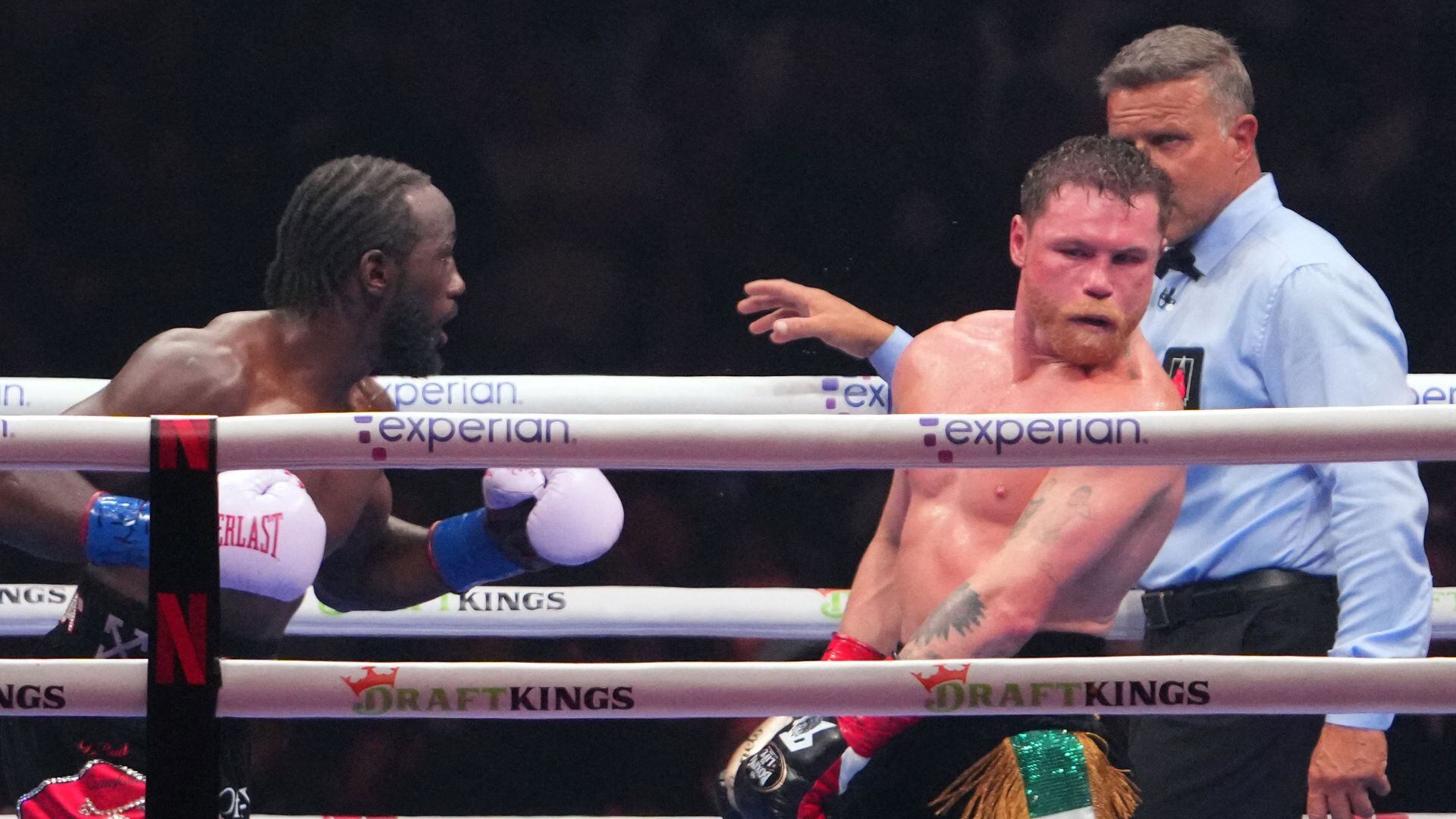 El encuentro del mexicano generó diversas dudas entre los fanáticos del boxeo. (Joe Camporeale-Imagn Images via REUTERS)