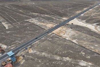 Patrimonio sin defensa: arqueólogos denuncian que recorte de área en las líneas de Nasca se hizo “sin consulta, con datos incompletos y de forma dictatorial” Patrimonio sin defensa: arqueólogos denuncian que recorte de área en las líneas de Nasca se hizo “sin consulta, con datos incompletos y de forma dictatorial”