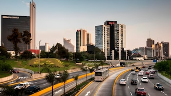Empresarios prevén más inversión y contratación: expectativas mejoraron en julio, revela el BCRP