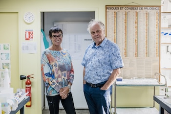 Los pareja de virólogos Jean-Michel