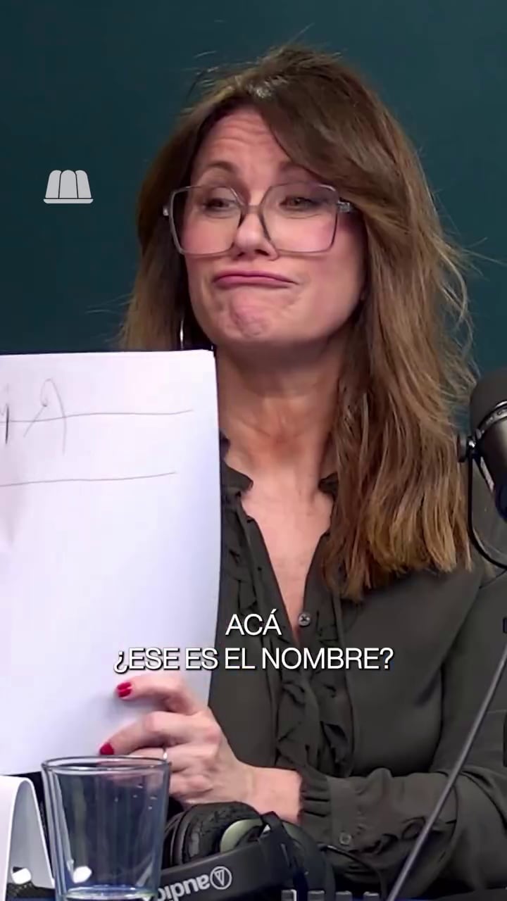 Nancy Dupláa contó que aprendió taquigrafía en el colegio comercial y que mantiene esa práctica desde la adolescencia