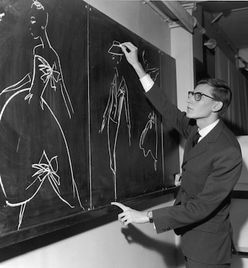 Yves Saint Laurent - 90 años