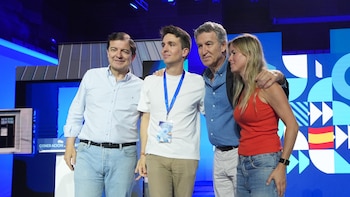 Feijóo llama a los jóvenes a "rebelarse" y liderar la "generación del cambio" frente a un gobierno que les ha "fallado"