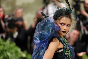 El vestido azul de Zendaya