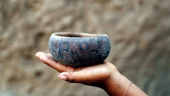 Vasija hallada como ofrenda en