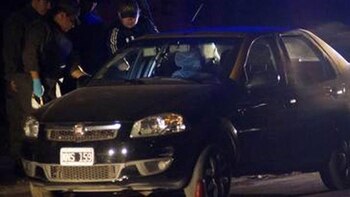 El personal policial, en medio