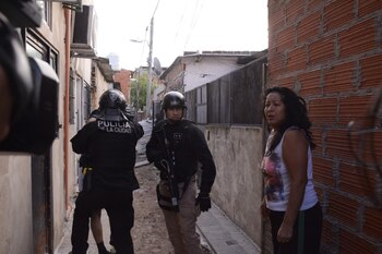 La División de Negociadores interviene