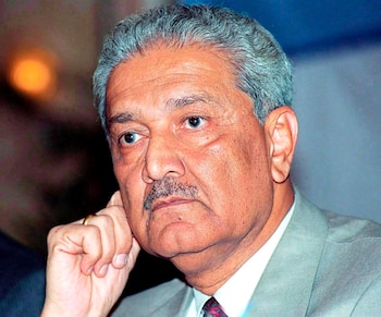 Abdul Qadeer Khan, el científico nuclear conocido popularmente como el padre de la bomba atómica paquistaní,en una imagen fechada en 2007. EFE/EPA/T. MUGHAL