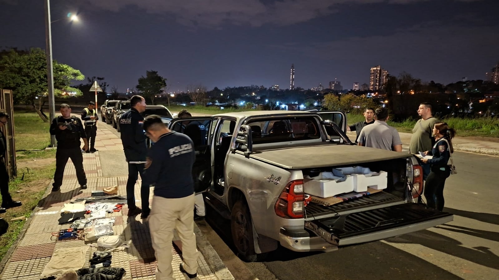 En la camioneta del detenido encontraron cocaína