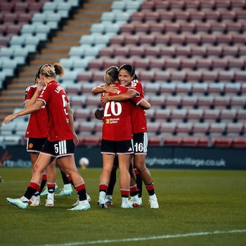 Rebeca Bernal en el Manchester United Women.