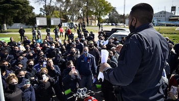Policías en La Matanza a