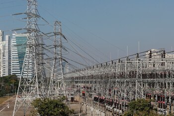 Por 258 votos a favor