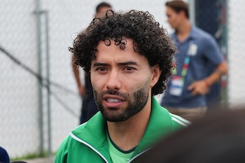 César Huerta señala que tiene una deuda emocional con el Club Universidad Nacional y que su forma de agradecer es responder dentro del campo. EFE/ Alex Cruz