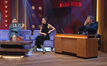 El número de confites en el frasco, pieza central del truco mágico de Rada, originó comentarios que oscilaron entre la admiración y el escepticismo