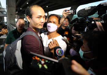 Uno de los tailandeses a