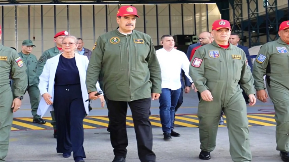 SZD7ZWVNAREA7MIC7OUR4SVRYM