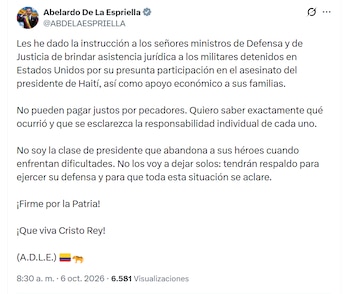 De la Espriella afirmó que buscaba esclarecer la responsabilidad individual de cada uno de los procesados y sostuvo que no abandonaría a los militares mientras enfrentaban el proceso judicial - crédito @ABDELAESPRIELLA/X