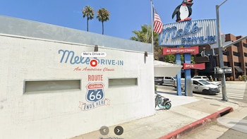 Quieren demoler un icónico restaurante de la Ruta 66 en Santa Monica para construir 138 departamentos