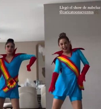Brunella Horna Agasaja a Richard Acuña con show de 'Nubeluz'.
