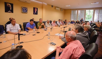 Reunión de sindicatos industriales de