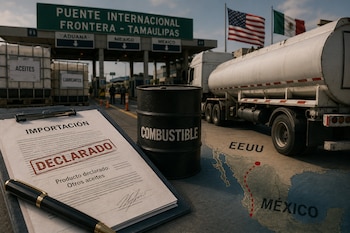 Un colaborador del gobierno estadounidense describió un mecanismo utilizado para mover hidrocarburos de un lado a otro de la frontera mediante importaciones irregulares, documentación presuntamente alterada y maniobras para evadir impuestos. (Imagen ilustrativa | Infobae México)